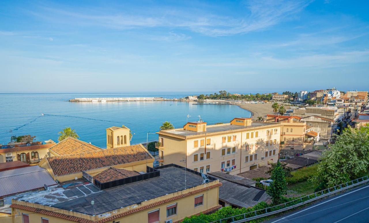 Vista Mare Apartments Giardini Naxos Exterior foto