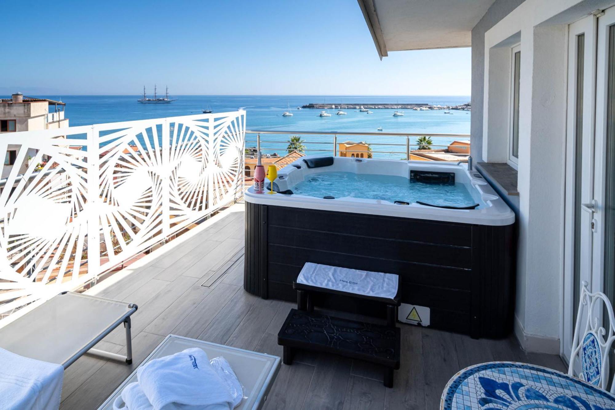 Vista Mare Apartments Giardini Naxos Cameră foto